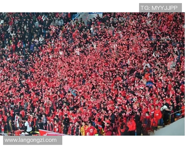 中超联赛新赛季揭幕 激烈竞争和新星崛起引爆球迷热情